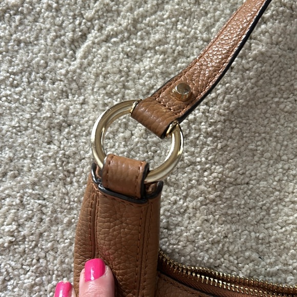 Michael Michael Kors Rhea messenger bag.  Tan. - Picture 5 of 16